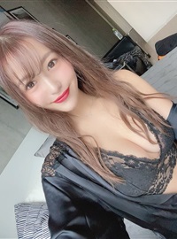 COCO - Instagram Collection 1745P529V-1.22GB6